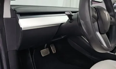 Tesla Model 3 2020, 56955 км, за 21944.38 USD - фото 28