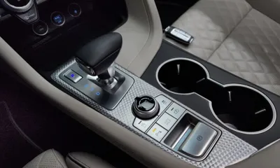 Genesis G70 2023, 41810 км, за 16114.96 USD - фото 9
