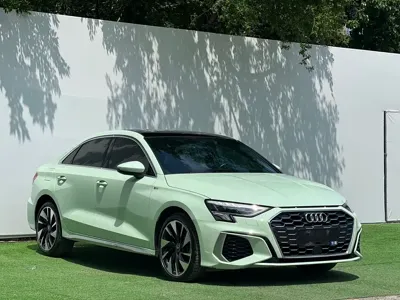 Audi A3 2022, 49000 км, за 21289.37 USD