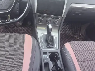 Volkswagen Golf 2014, 98699 км, за 5208.85 USD - фото 16