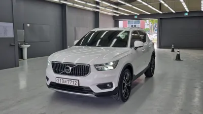 Volvo XC40 · 2021 год