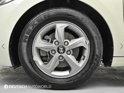 Hyundai Avante 2018, 59917 км, за 4594.98 USD