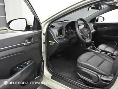 Hyundai Avante 2018, 59917 км, за 4594.98 USD - фото 11