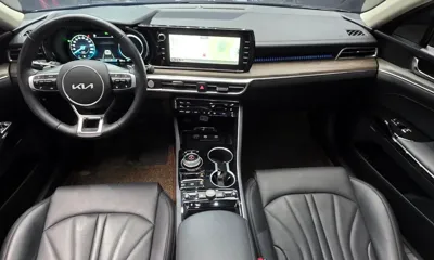 Kia K5 2023, 24344 км, за 18476.81 USD - фото 7