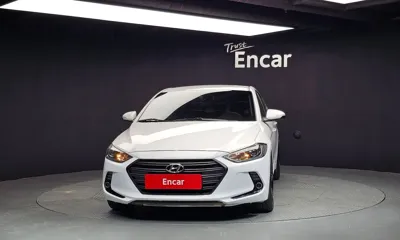 Hyundai Avante 2017, 96501 км, за 5761.58 USD