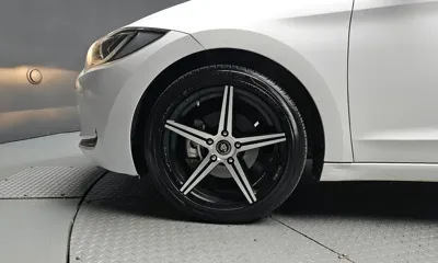Hyundai Avante 2017, 96501 км, за 5761.58 USD