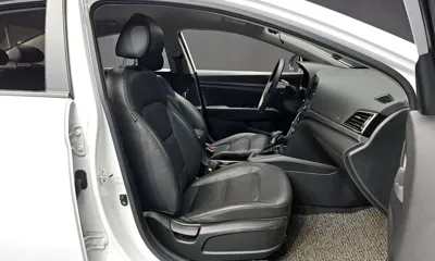 Hyundai Avante 2017, 96501 км, за 5761.58 USD - фото 10