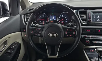 Kia Canival 2019, 123860 км, за 8347.9 USD - фото 12