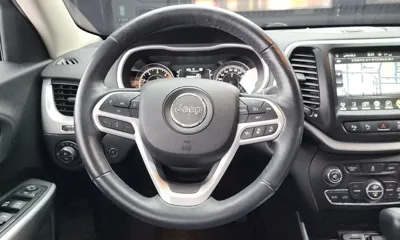 Jeep Cherokee 2017, 101567 км, за 5846.03 USD - фото 13