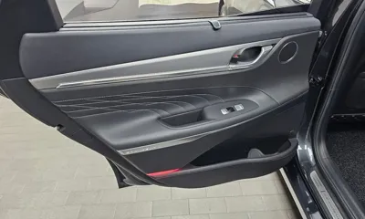 Hyundai Grandeur 2023, 31919 км, за 19450.97 USD - фото 25
