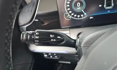 Hyundai Grandeur 2023, 31919 км, за 19450.97 USD - фото 30