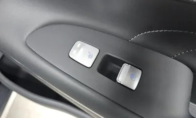 Hyundai Grandeur 2023, 31919 км, за 19450.97 USD - фото 32