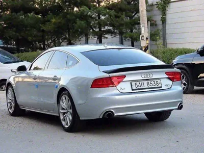 Audi A7 2012, 229562 км, за 4543.98 USD