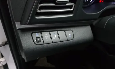 Hyundai Avante 2020, 54957 км, за 9751.02 USD - фото 28