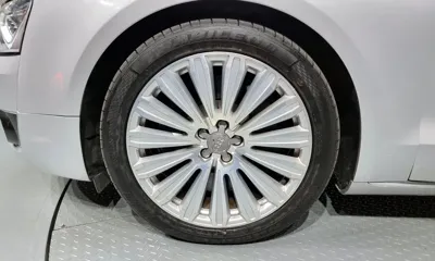 Audi A8 2012, 108554 км, за 13088.66 USD