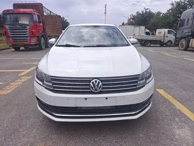Volkswagen Lavida 2017, 124700 км, за 4891.59 USD