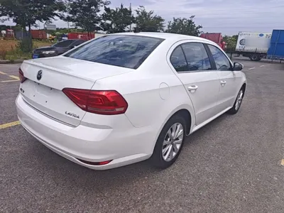 Volkswagen Lavida 2017, 124700 км, за 4891.59 USD