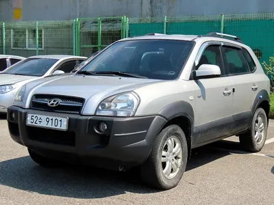 Hyundai Tucson 2008, 120787 км, за 1641.07 USD