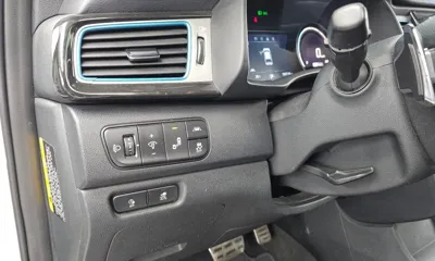 Kia Niro 2019, 169719 км, за 10394.59 USD - фото 16