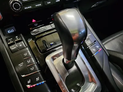 Porsche Cayenne 2017, 116742 км, за 21972.3 USD - фото 9