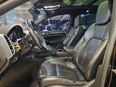 Porsche Cayenne 2017, 116742 км, за 21972.3 USD - фото 12