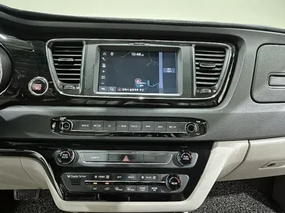 Kia Canival 2019, 122650 км, за 9441.94 USD - фото 8