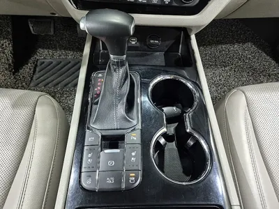 Kia Canival 2019, 122650 км, за 9441.94 USD - фото 10