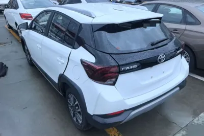 Toyota YARiS L Zhi Xuan 2020, 12100 км, за 8404 USD