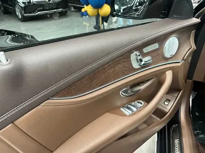 Mercedes-Benz E-Class 2020, 40000 км, за 29575.65 USD - фото 7
