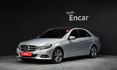 Mercedes-Benz E-Class · 2015 год