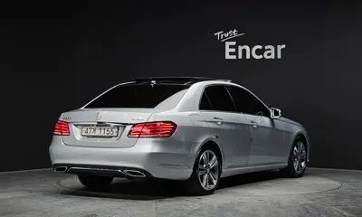 Mercedes-Benz E-Class 2015, 89434 км, за 8787.58 USD