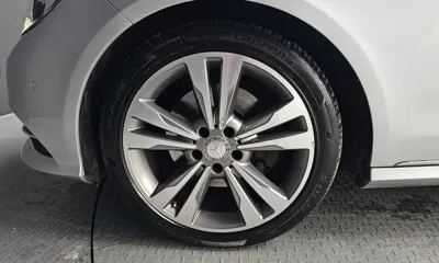 Mercedes-Benz E-Class 2015, 89434 км, за 8787.58 USD