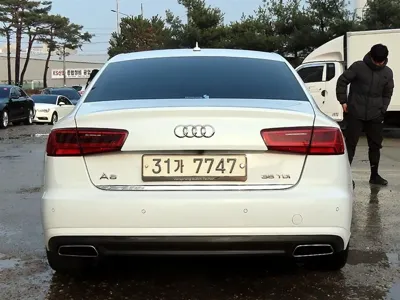 Audi A6 2016, 98367 км, за 7085.74 USD