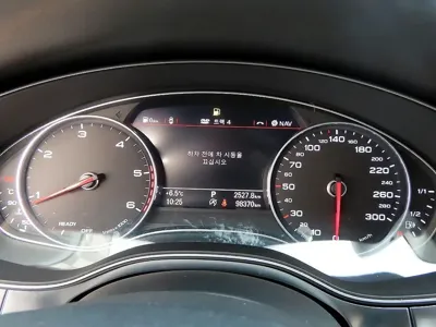 Audi A6 2016, 98367 км, за 7085.74 USD - фото 9
