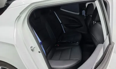 Hyundai Veloster 2019, 39292 км, за 13609.42 USD - фото 11