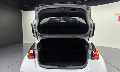 Hyundai Veloster 2019, 39292 км, за 13609.42 USD - фото 32