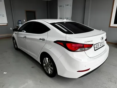 Hyundai Avante 2014, 121337 км, за 3185.33 USD