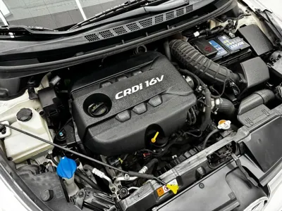 Hyundai Avante 2014, 121337 км, за 3185.33 USD - фото 6