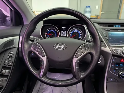 Hyundai Avante 2014, 121337 км, за 3185.33 USD - фото 13
