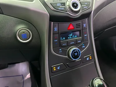 Hyundai Avante 2014, 121337 км, за 3185.33 USD - фото 16