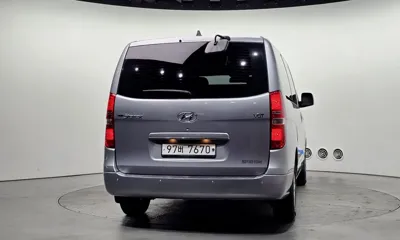 Hyundai Starex 2017, 148288 км, за 7466.14 USD