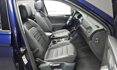 Volkswagen Tiguan 2023, 8461 км, за 22252.86 USD - фото 10