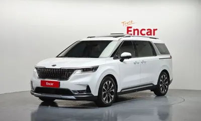 Kia Canival · 2021 год