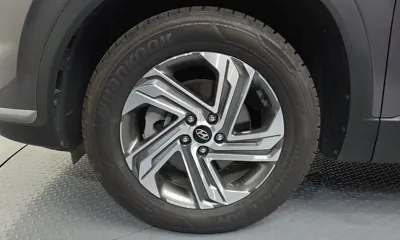 Hyundai Santafe 2023, 70632 км, за 15426.02 USD