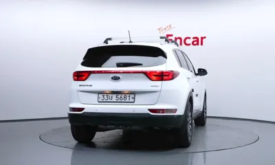 Kia Sportage 2018, 129803 км, за 5718.19 USD