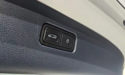 Genesis GV80 2023, 22259 км, за 36598.83 USD - фото 20