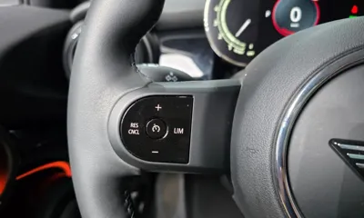 MINI Cooper 2024, 6437 км, за 19364.58 USD - фото 27