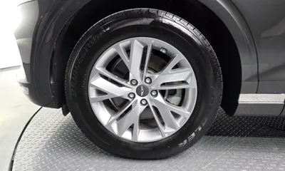 Genesis GV70 2024, 13276 км, за 28000.25 USD