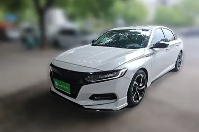 Honda Accord · 2018 год