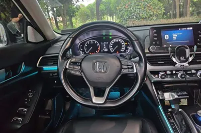Honda Accord 2018, 77900 км, за 14672 USD - фото 10